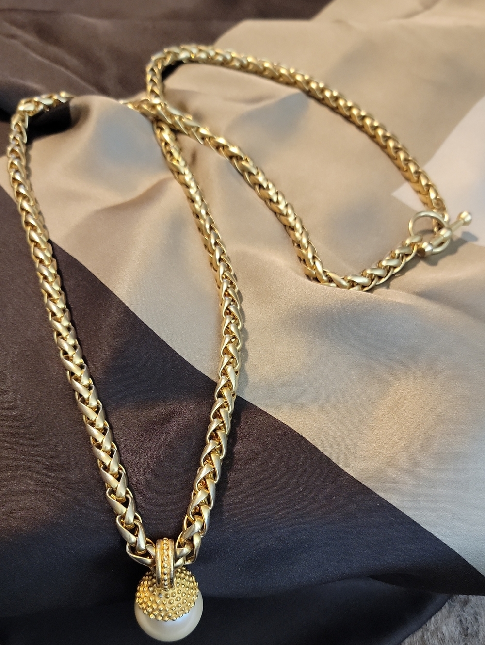 Vtg. Carlisle Woven Gold Tone Necklace w/ Faux Pearl Pendant
